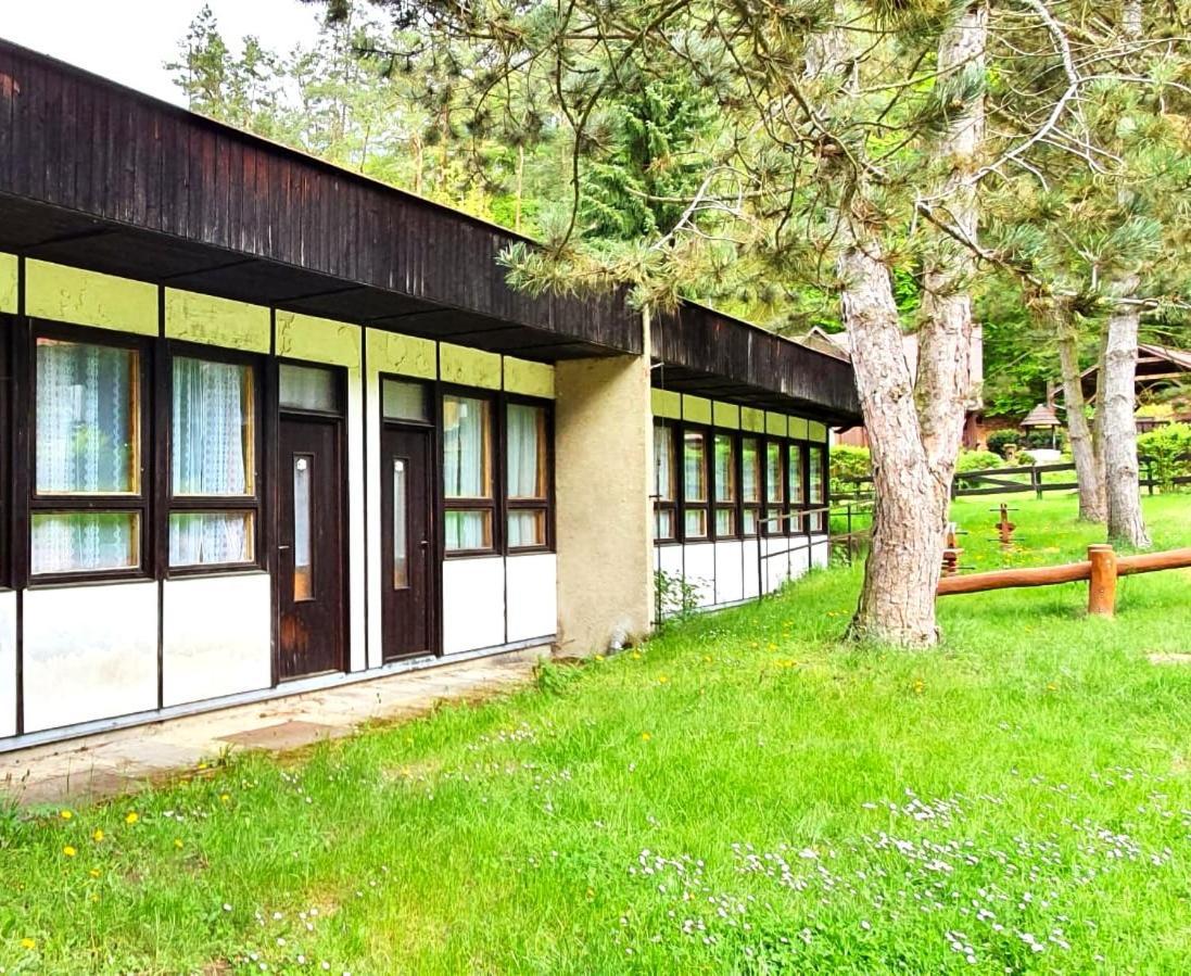 Rekreacni Areal Prihrazy Hotel Zdar  Exterior photo